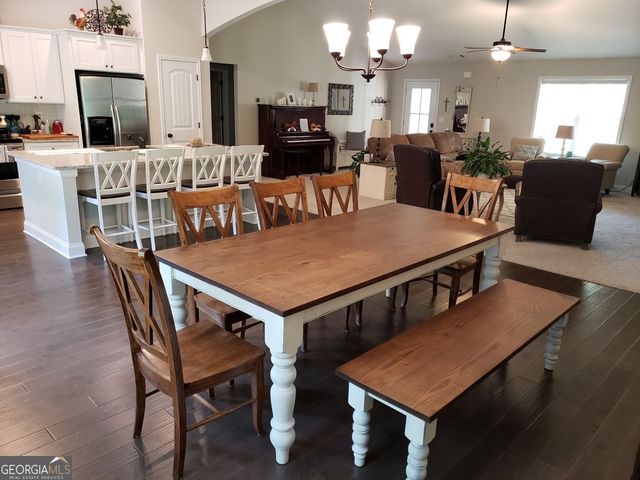 561 Oconee Lane, Commerce, GA 30529