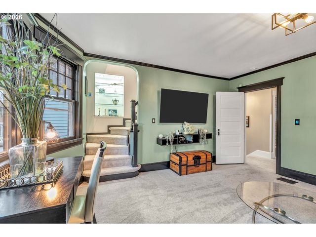 224 Nw 20TH Ave, Portland, OR 97209