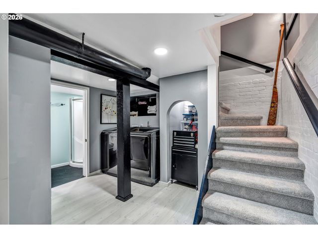 224 Nw 20TH Ave, Portland, OR 97209