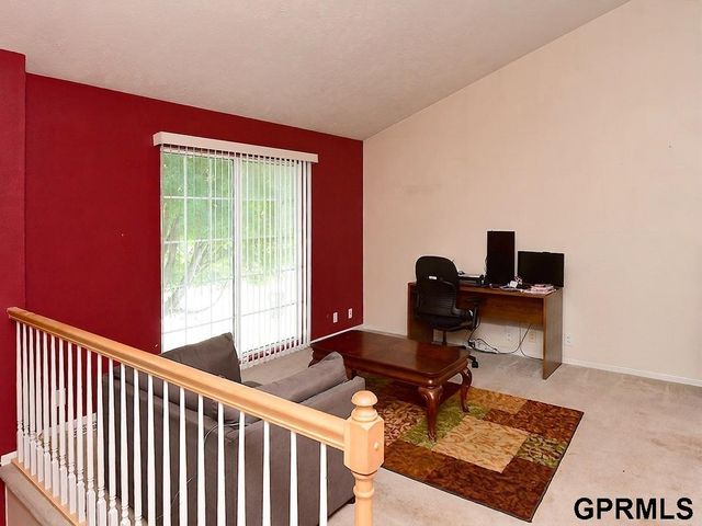 5922 S 186Th Avenue, Omaha, NE 68135