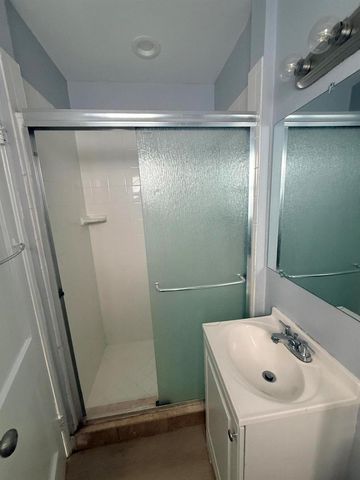 220 Walton Boulevard Unit 2, West Palm Beach, FL 33405
