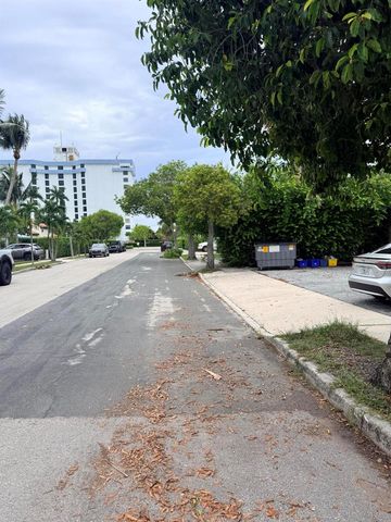 220 Walton Boulevard Unit 2, West Palm Beach, FL 33405