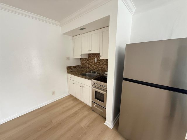 220 Walton Boulevard Unit 2, West Palm Beach, FL 33405