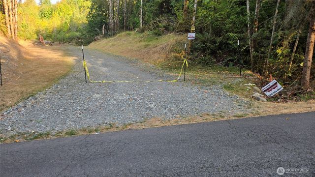 16001 223rd Avenue E, Orting, WA 98360