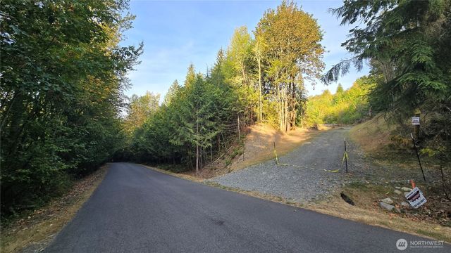 16001 223rd Avenue E, Orting, WA 98360