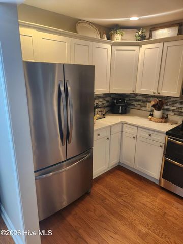 8832 Plantation Landing Drive, Wilmington, NC 28411