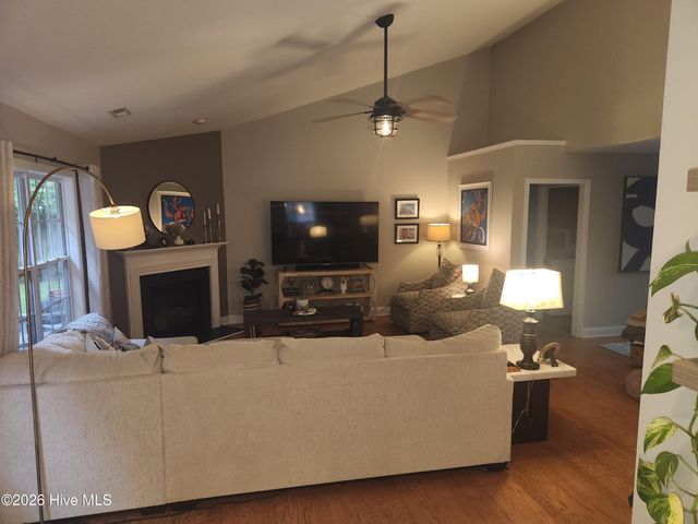 8832 Plantation Landing Drive, Wilmington, NC 28411
