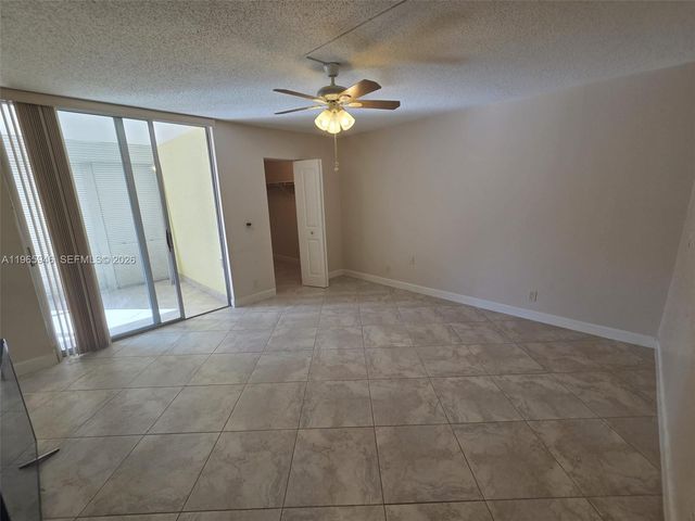 6675 S Oriole Blvd 1040, Delray Beach, FL 33446