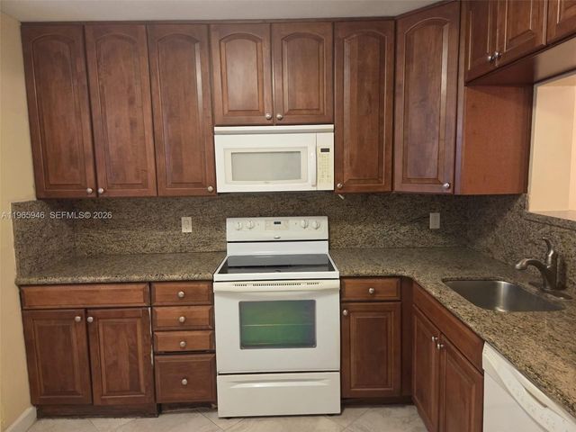 6675 S Oriole Blvd 1040, Delray Beach, FL 33446