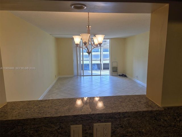 6675 S Oriole Blvd 1040, Delray Beach, FL 33446