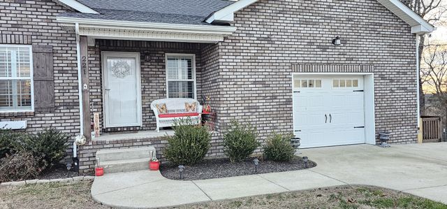 221 Northup Rd, Portland, TN 37148