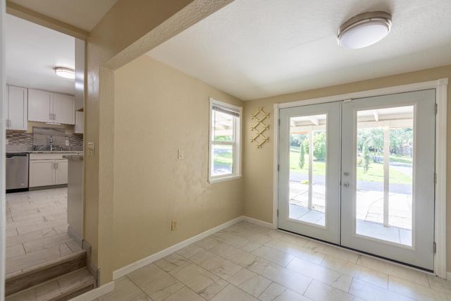 9375 Cherry Ave, Orangevale, CA 95662