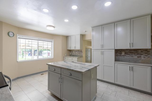 9375 Cherry Ave, Orangevale, CA 95662