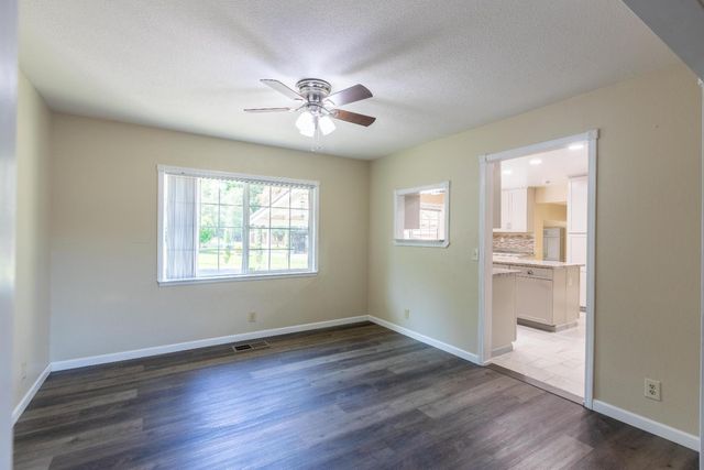 9375 Cherry Ave, Orangevale, CA 95662