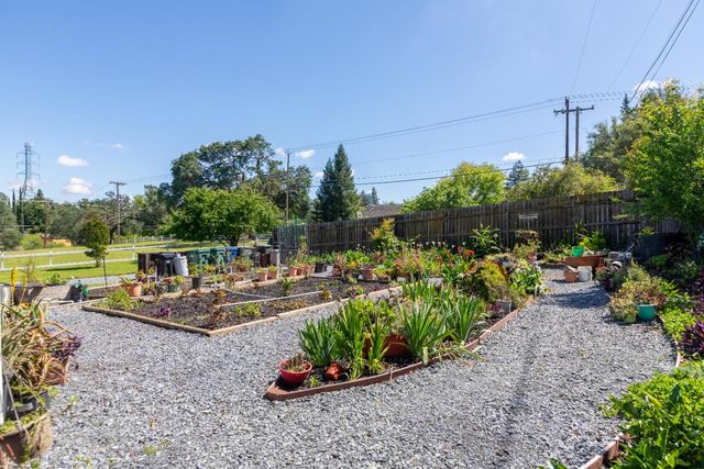 9375 Cherry Ave, Orangevale, CA 95662