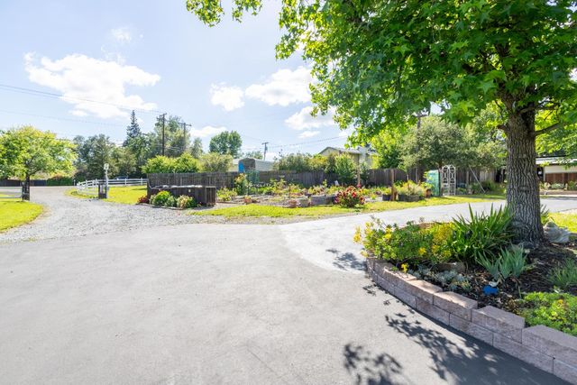 9375 Cherry Ave, Orangevale, CA 95662