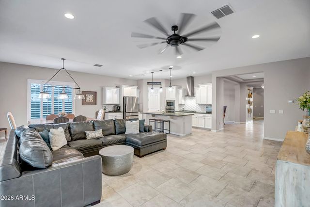 25949 N 104TH Drive, Peoria, AZ 85383