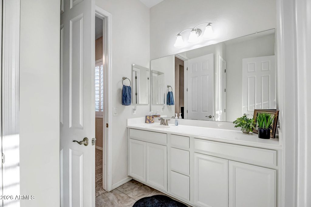 25949 N 104TH Drive, Peoria, AZ 85383 — photo 5