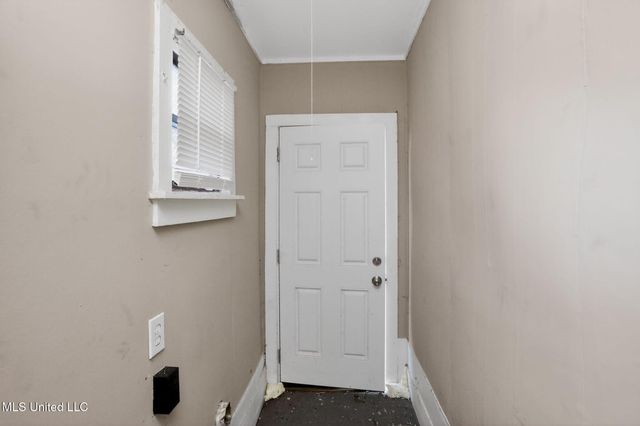 670 Piermont Street, Jackson, MS 39206