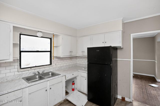 670 Piermont Street, Jackson, MS 39206