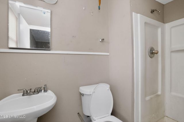 670 Piermont Street, Jackson, MS 39206