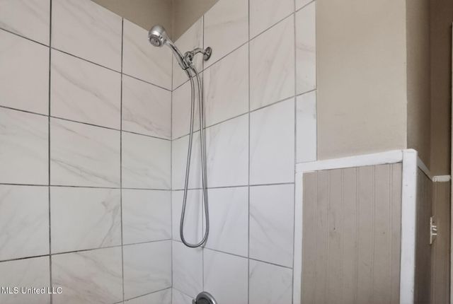 670 Piermont Street, Jackson, MS 39206