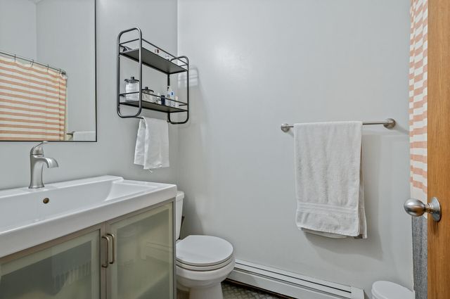 215 7th Street NE 301, Minneapolis, MN 55413