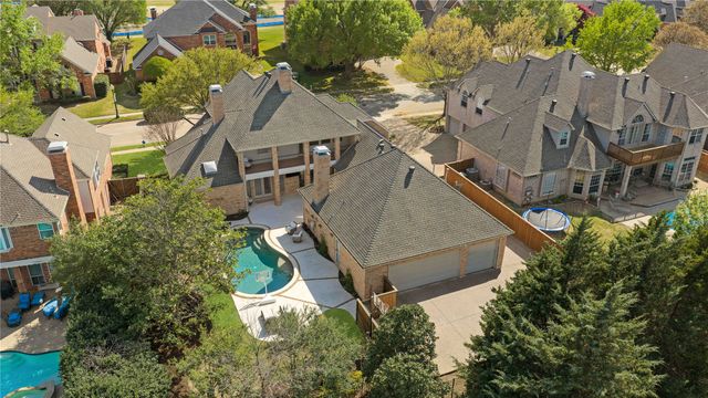 819 Hills Creek Drive, Mckinney, TX 75072