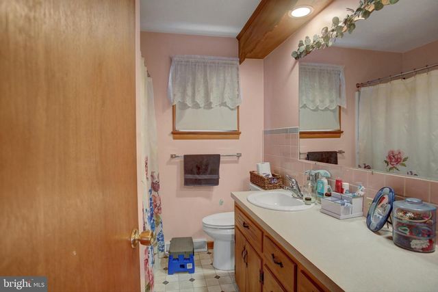 13339 W BUCHANAN TRAIL W, Mercersburg, PA 17236