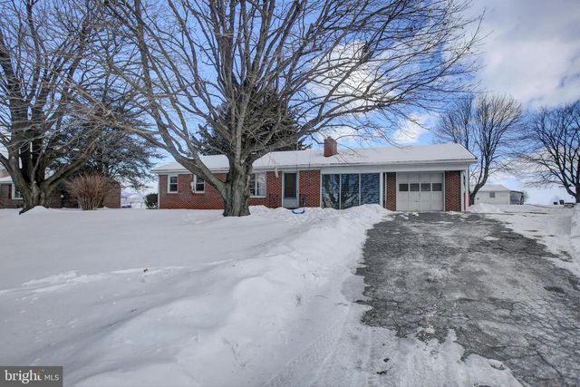 13339 W BUCHANAN TRAIL W, Mercersburg, PA 17236