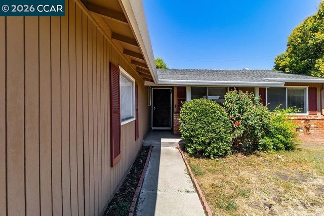 3337 Claudia Dr, Concord, CA 94519