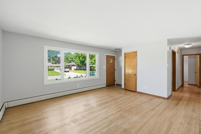 2725 Wells Street, Lake Station, IN 46405