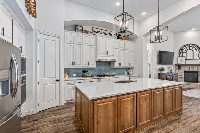 2816 Middleton Drive, Melissa, TX 75454