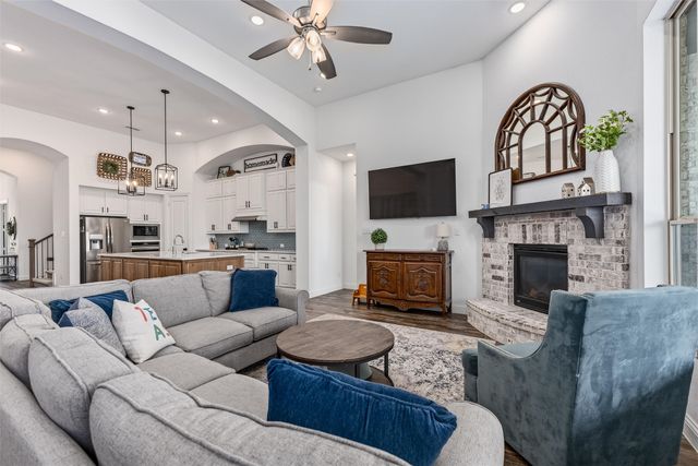 2816 Middleton Drive, Melissa, TX 75454