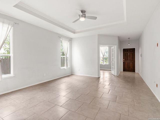 27337 Emilie Canyon, San Antonio, TX 78260