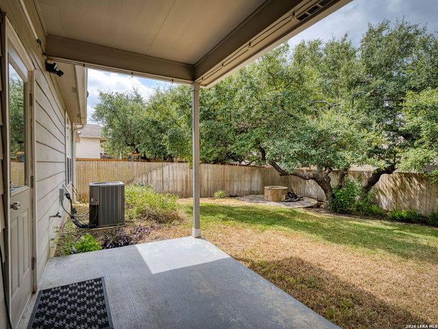 27337 Emilie Canyon, San Antonio, TX 78260