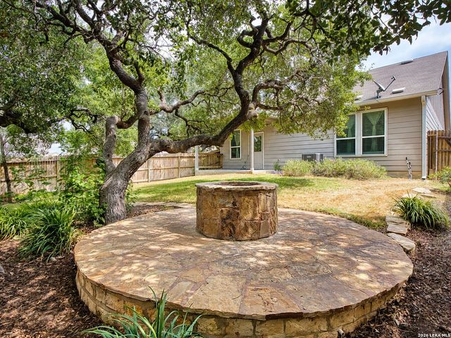 27337 Emilie Canyon, San Antonio, TX 78260