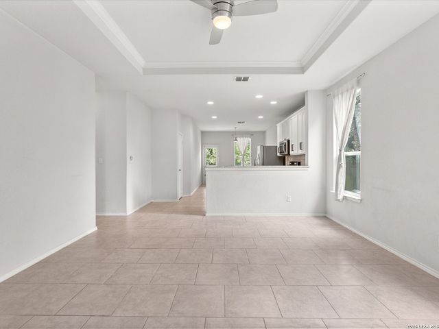 27337 Emilie Canyon, San Antonio, TX 78260