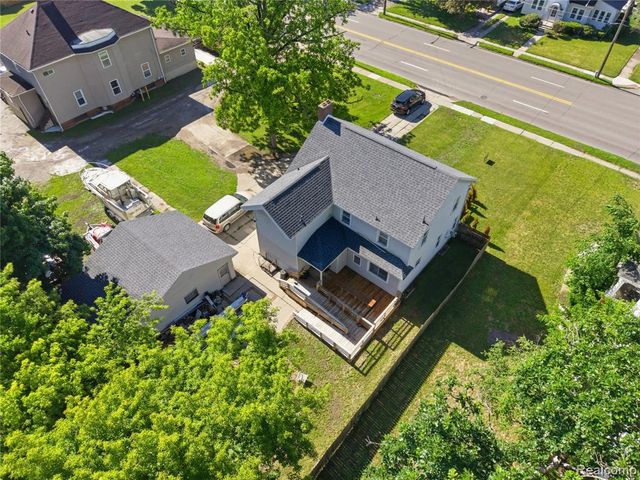1624 Gratiot Avenue, Saginaw, MI 48602