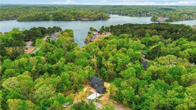 12 Arbroath Lane, Bella Vista, AR 72715