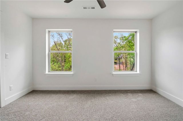 12 Arbroath Lane, Bella Vista, AR 72715