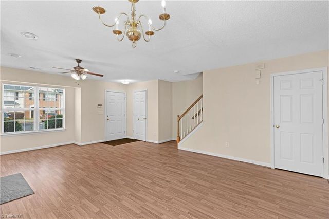 147 Heritage Creek Way, Greensboro, NC 27405