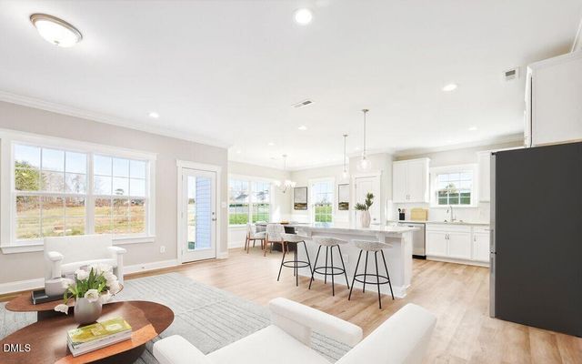 5397 Salem Woods Drive Sws 14, Graham, NC 27253