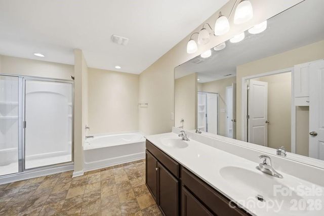 9539 Kendall Drive, Charlotte, NC 28214