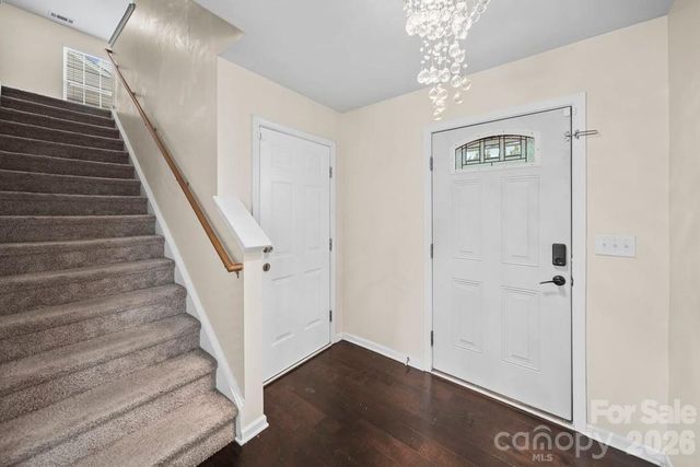 9539 Kendall Drive, Charlotte, NC 28214