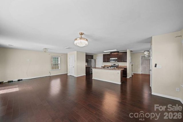 9539 Kendall Drive, Charlotte, NC 28214