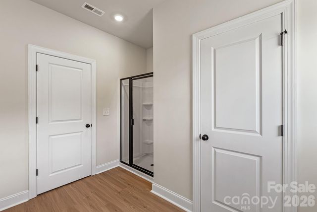 6721 Fairford Drive, Charlotte, NC 28215