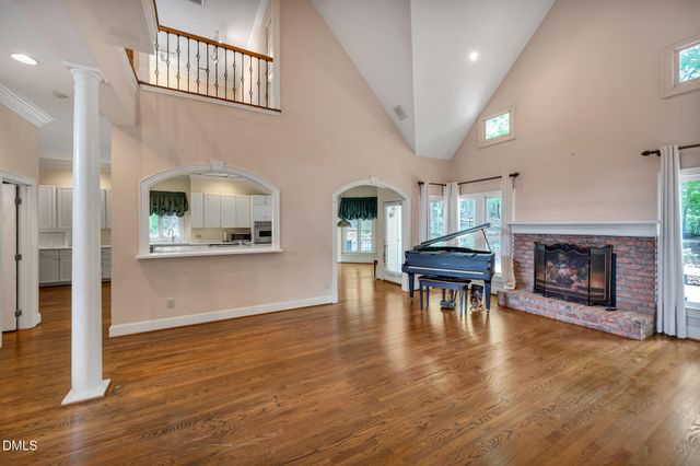10234 Governors Drive, Chapel Hill, NC 27517