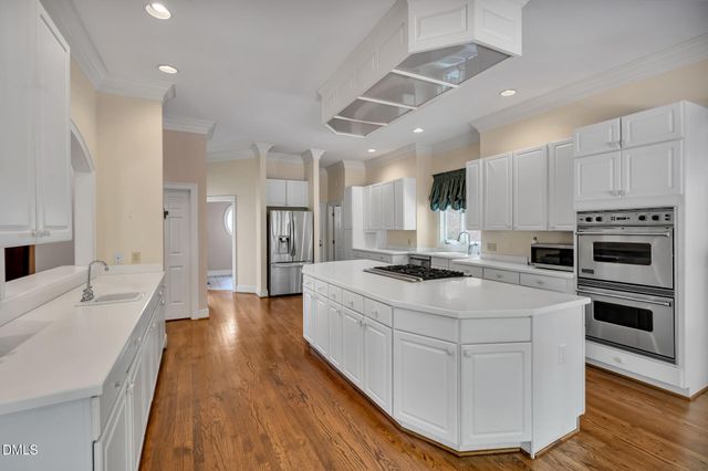 10234 Governors Drive, Chapel Hill, NC 27517