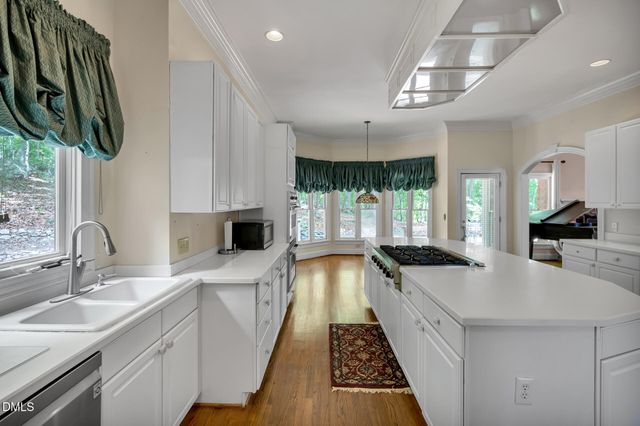 10234 Governors Drive, Chapel Hill, NC 27517